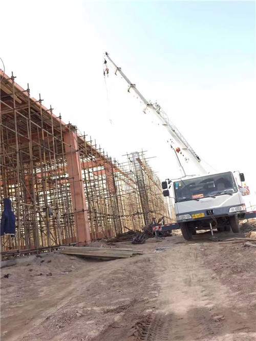 兴城市吊车作业的安全注意事项有哪些？